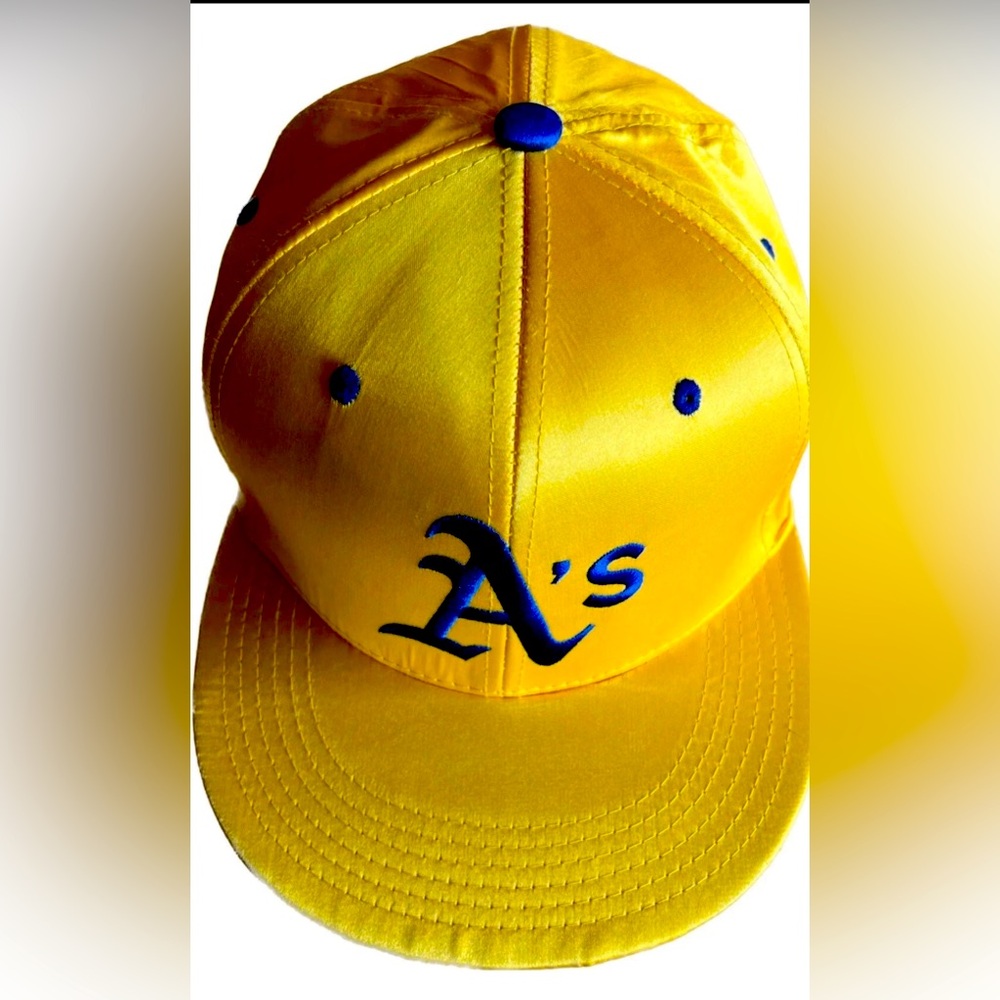 RARE SGA Oakland A’s Golden State Warriors Gold Yellow Blue SnapBack